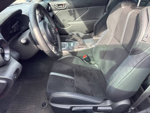 2023 Toyota GR86 Premium