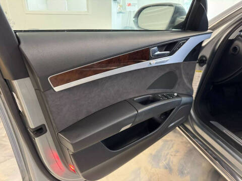 2011 Audi A8 quattro