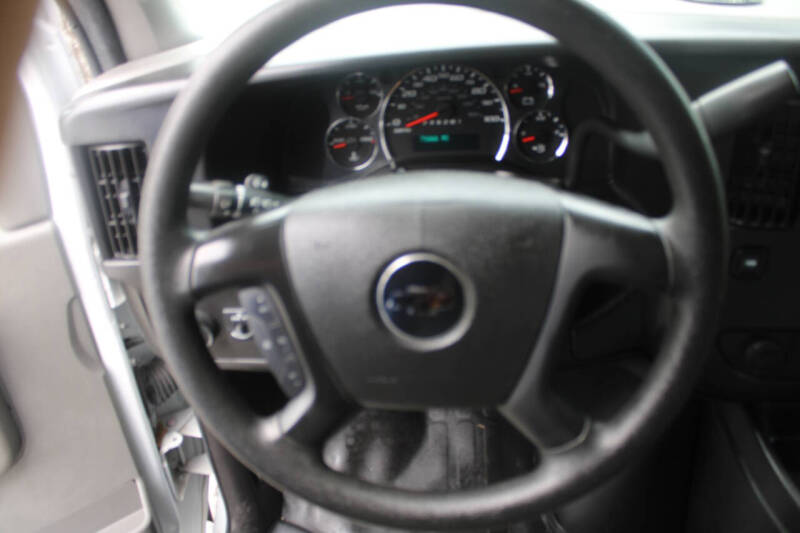 2016 Chevrolet Express 2500