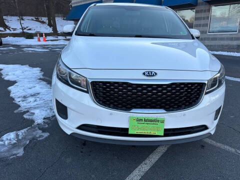2017 Kia Sedona for sale at Euro Automotive LLC in Falls Church VA