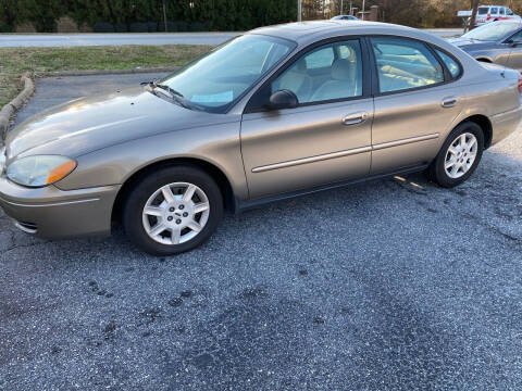 2006 Ford Taurus for sale at L&M Auto Sales in Simpsonville SC