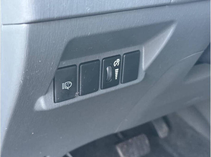 2012 Toyota Prius v