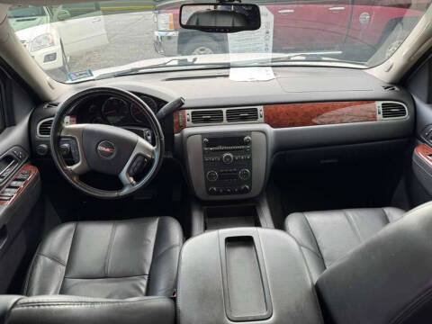 2011 GMC Yukon SLT