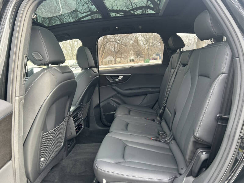 2025 Audi Q7 quattro Premium Plus 55 TFSI