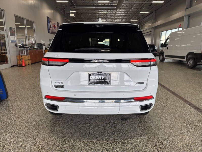 2022 Jeep Grand Cherokee Overland