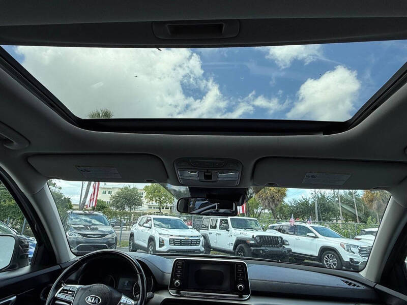 2020 Kia Telluride S