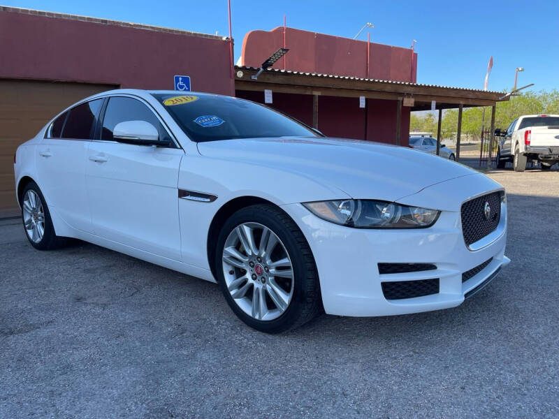 2019 Jaguar XE Base photo 31