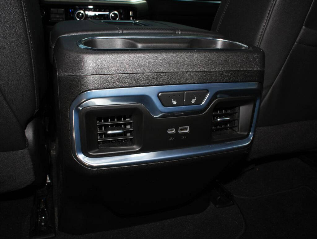 2022 GMC Sierra 1500  - $56,995
