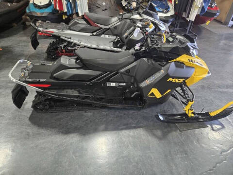 2025 Ski-Doo MXZ NEO+ 600 EFI ES Ripsaw