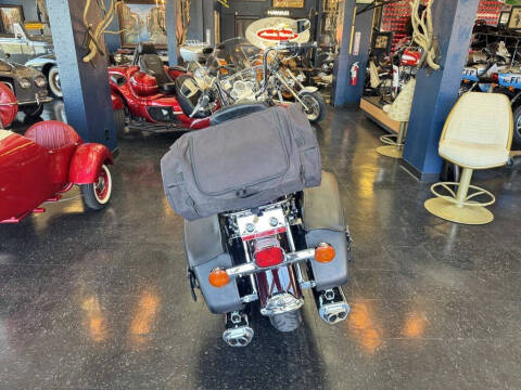 2005 Harley-Davidson FLHRCI - Road King Class