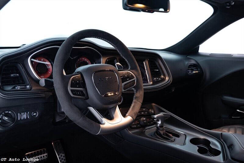 2023 Dodge Challenger 33