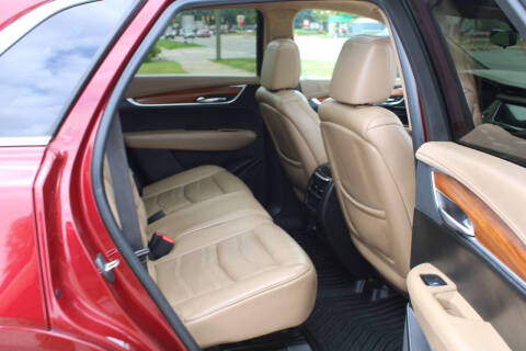 2017 Cadillac XT5 Platinum