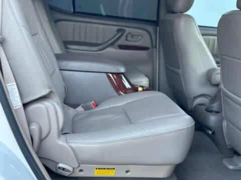 2005 Toyota Sequoia Limited