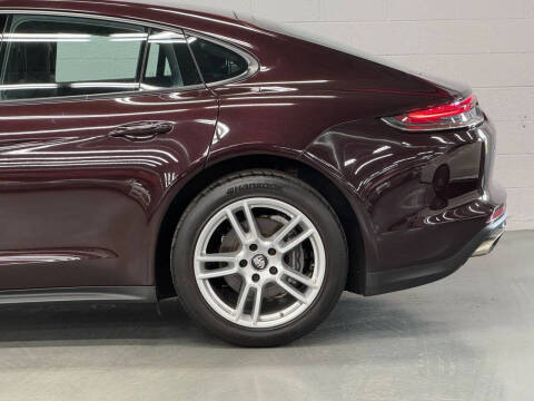 2022 Porsche Panamera