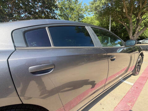 2013 Dodge Charger SE