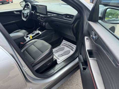 2023 Ford Escape ST-Line Select
