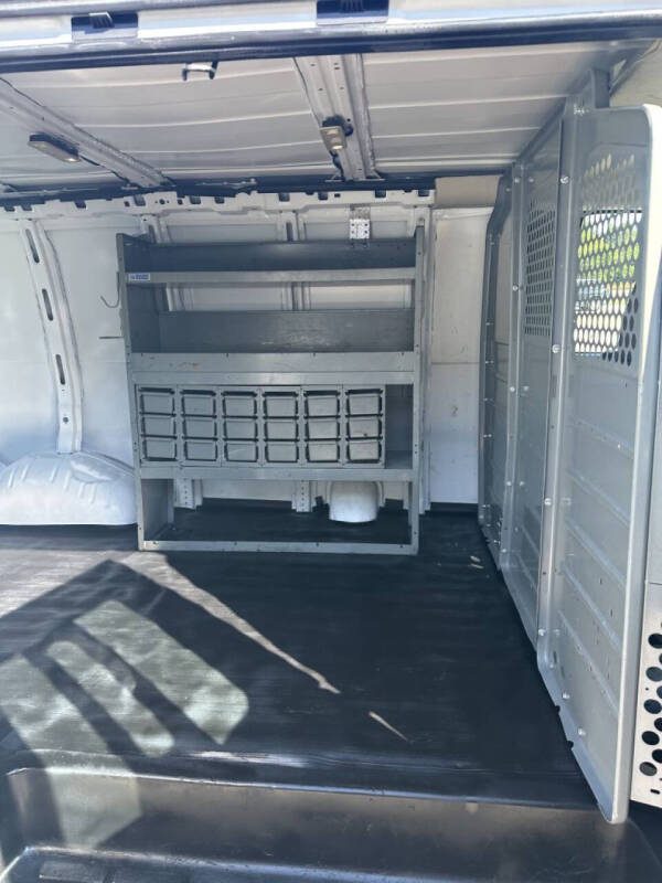 2021 Chevrolet Express 2500