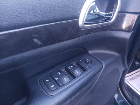 2012 Jeep Grand Cherokee Laredo