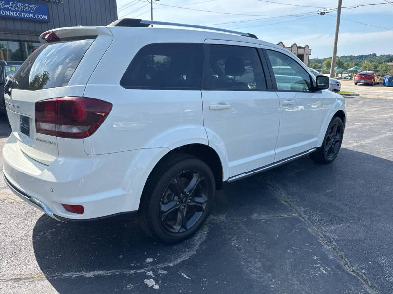 2020 Dodge Journey Crossroad