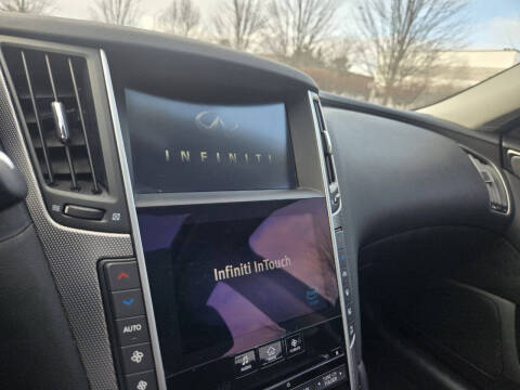 2014 Infiniti Q50 Premium