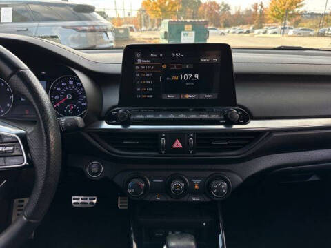 2020 Kia Forte GT Line