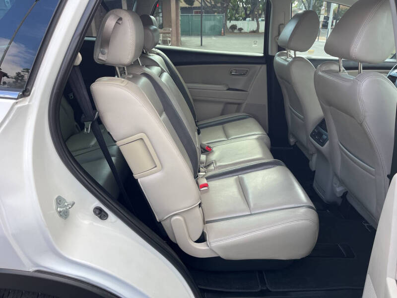 2011 Mazda CX-9 Touring