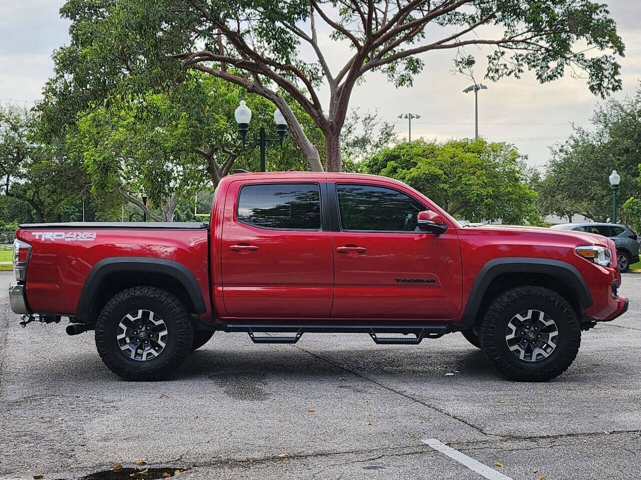 2019 TOYOTA Tacoma Pickup - $34,995