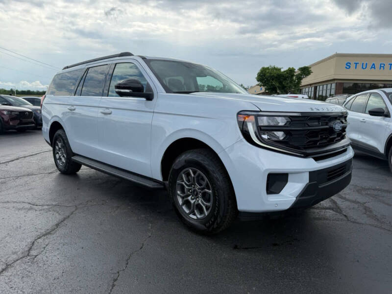 2026 Ford Expedition MAX Active