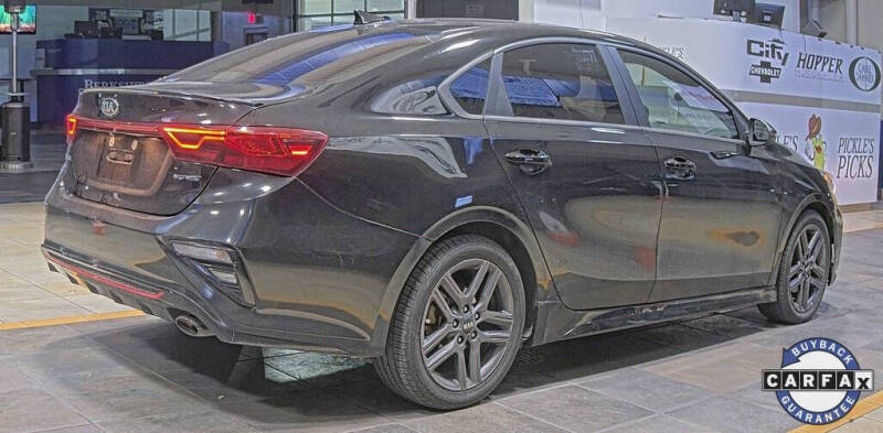 2021 Kia Forte GT Line