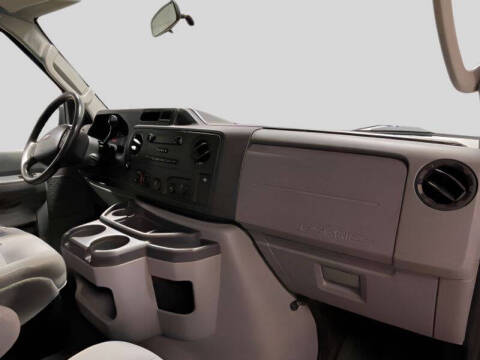 2013 Ford E-Series E-250