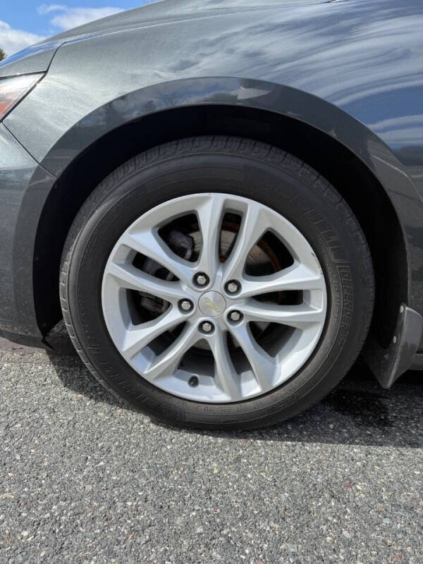 2017 Chevrolet Malibu LT