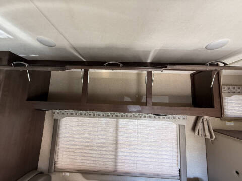 2019 Ford FOUR WINDS THOR 22E