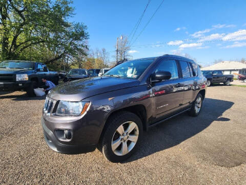 2015 Jeep Compass for sale at MEDINA WHOLESALE LLC in Wadsworth OH
