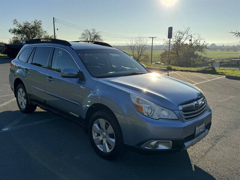 2011 Subaru Outback 2.5i Limited