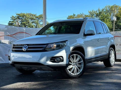 2015 Volkswagen Tiguan for sale at MAGIC AUTO SALES in Little Ferry NJ
