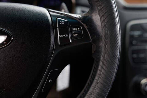 2011 Hyundai Genesis Coupe 2.0T