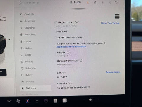 2025 Tesla Model Y Long Range