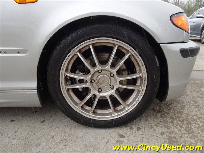 2003 BMW 3 Series 325i