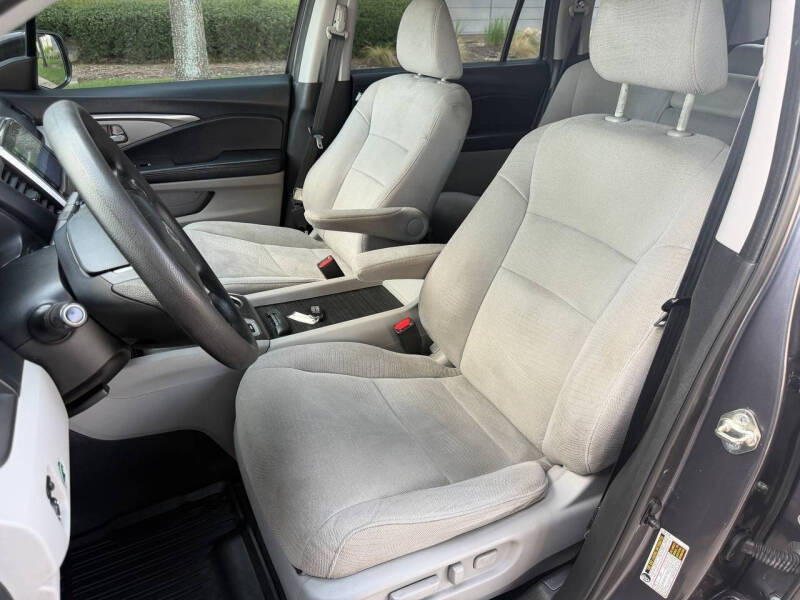 2017 Honda Pilot EX
