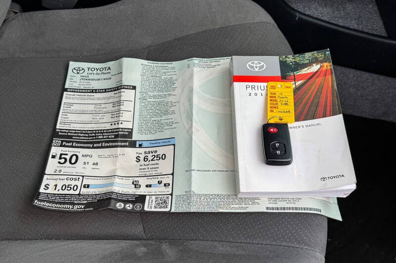 2014 Toyota Prius Three