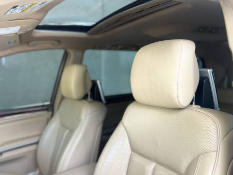 2010 Mercedes-Benz GL-Class GL 550 4MATIC