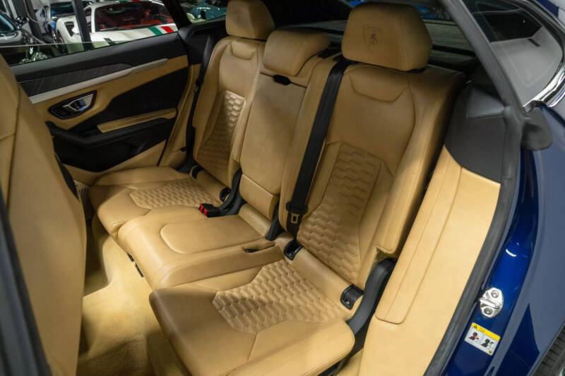 2019 Lamborghini Urus