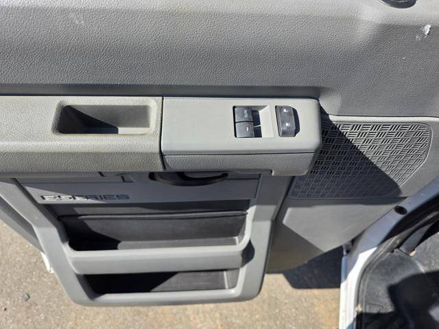 2012 Ford E-Series E-350 SD
