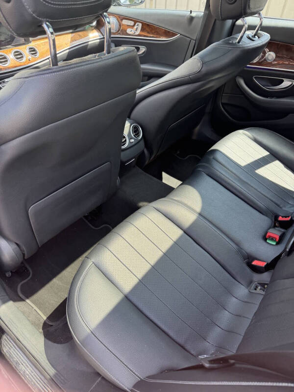 2017 Mercedes-Benz E-Class E 300 4MATIC