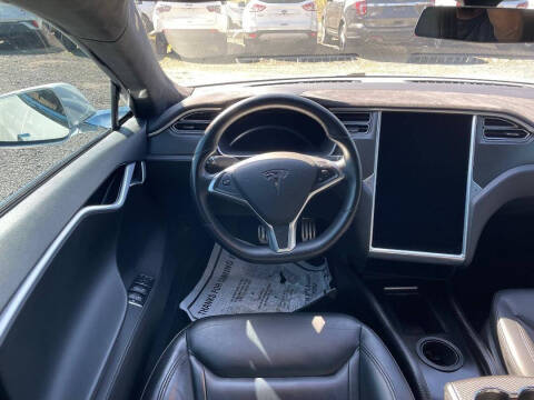 2015 Tesla Model S P85D