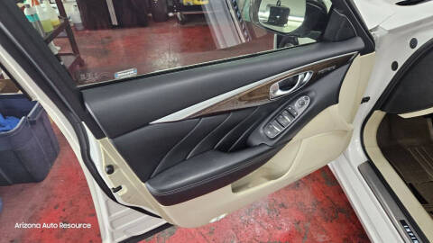 2014 Infiniti Q50 Premium