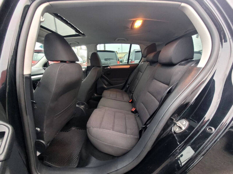 2011 Volkswagen Golf 2.5L