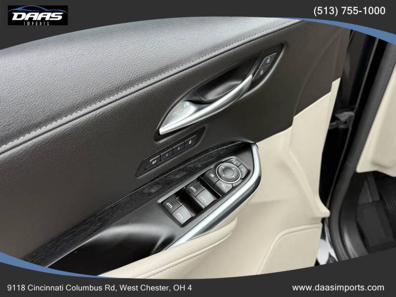 2020 Cadillac XT4 Premium Luxury