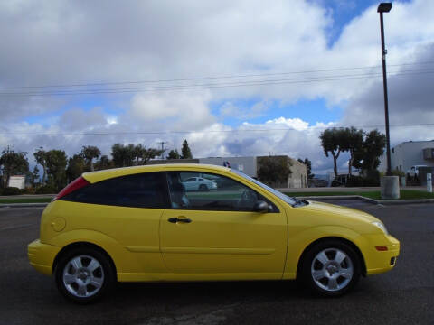 2005 Ford Focus ZX3 SES