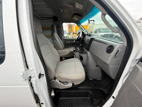 2014 Ford E-Series E-250